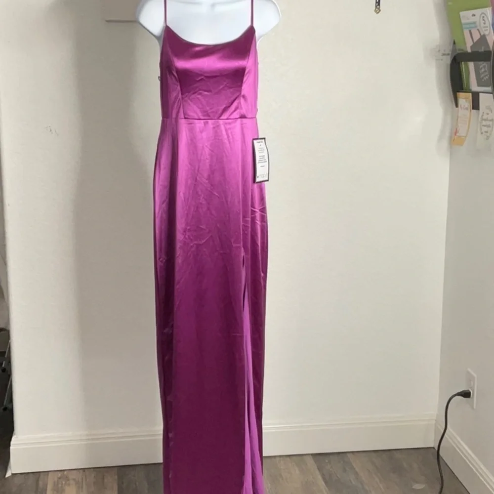174- City Studios NWT Size 11 Orchid Fuscia Scoop Neck Prom Dress.
